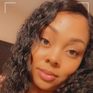 Meet your Posher, Brandie